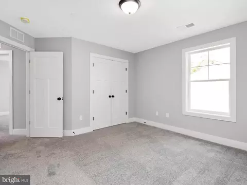 Bedroom - 7819 Outing Ave, Pasadena, MD 21122 photo 6 of 8