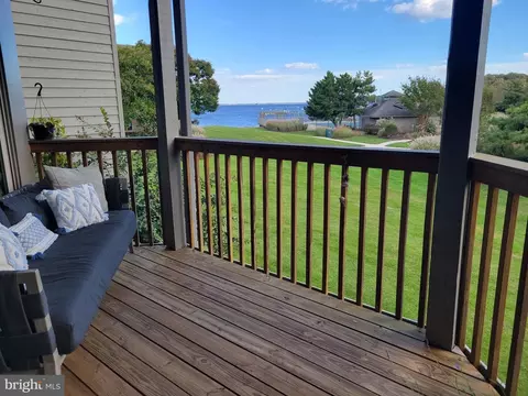 2123 Beach Village Ct #102, Annapolis, MD 21403