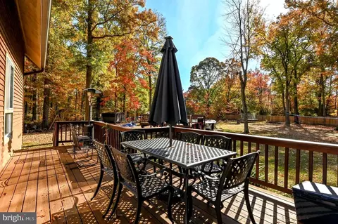 Exterior - 4921 Idlewilde Rd, Shady Side, MD 20764 photo 7 of 9