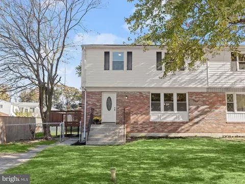 7737 Notley Rd, Pasadena, MD 21122 photo 2