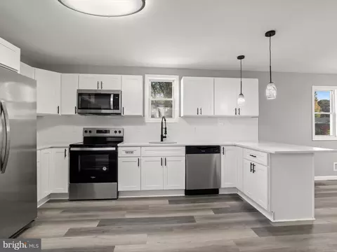 7737 Notley Rd, Pasadena, MD 21122 photo 12