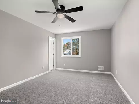 7737 Notley Rd, Pasadena, MD 21122 photo 21