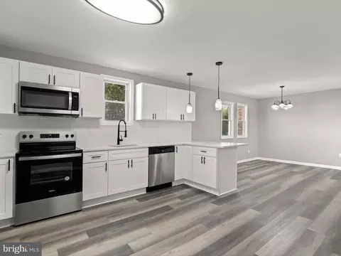 7737 Notley Rd, Pasadena, MD 21122 photo 11