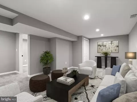 7737 Notley Rd, Pasadena, MD 21122 photo 32