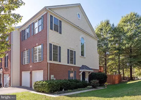 1108 Arrowleaf Ct, Crofton, MD 21114