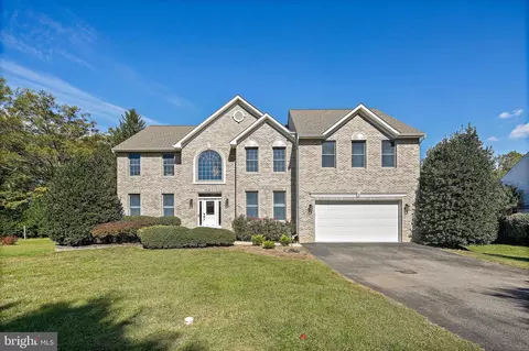 1181 Old County Rd, Arnold, MD 21012
