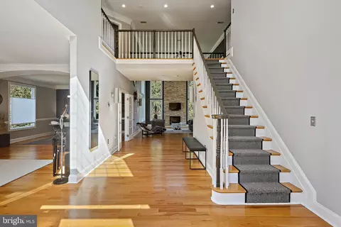 Entry Way - 1181 Old County Rd, Arnold, MD 21012 photo 1 of 1