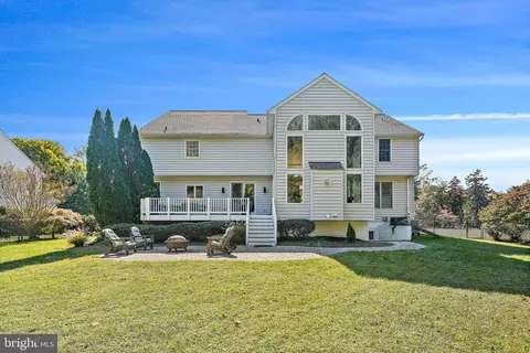 Exterior - 1181 Old County Rd, Arnold, MD 21012 photo 6 of 9