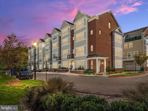 Exterior - 512 Joseph Johnson Dr, Annapolis, MD 21401 photo 6 of 7