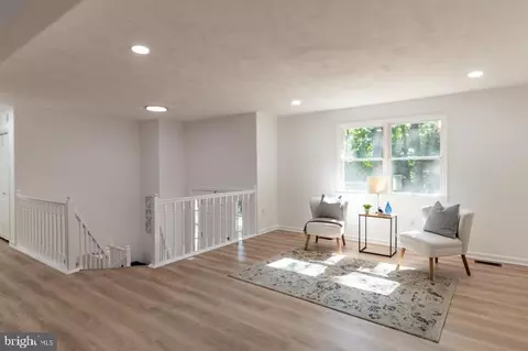 22 W Pasadena Rd, Pasadena, MD 21122 photo 10