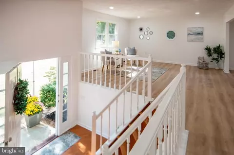 22 W Pasadena Rd, Pasadena, MD 21122 photo 8