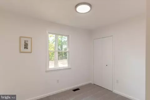 22 W Pasadena Rd, Pasadena, MD 21122 photo 21