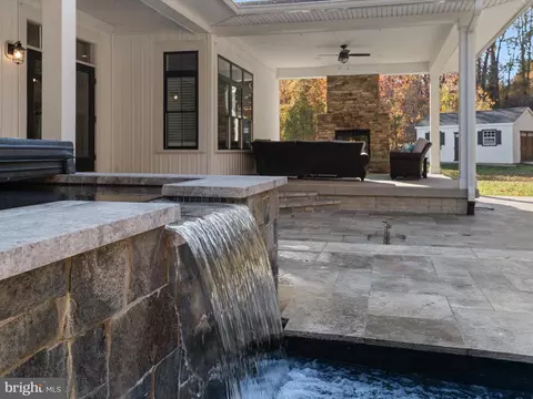 Exterior - 3910 Jiggsy Ct, Edgewater, MD 21037 photo 13 of 14