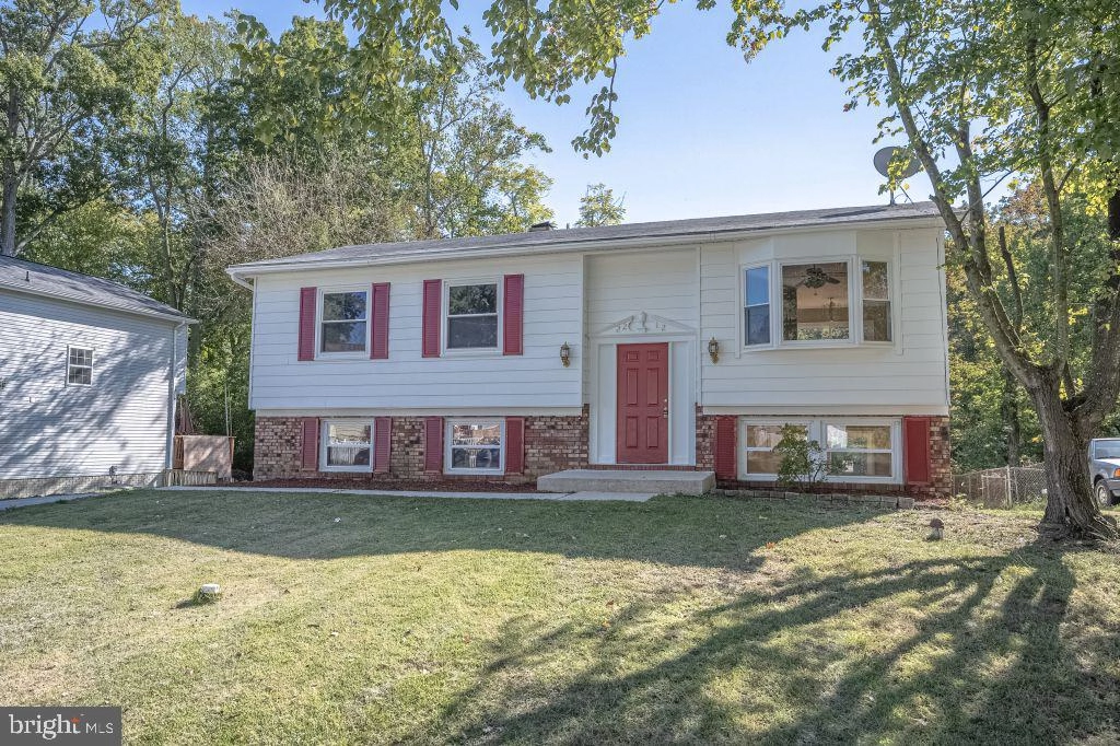 2212 Shore Dr, Edgewater, MD 21037 photo 1