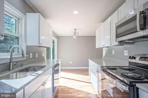 2212 Shore Dr, Edgewater, MD 21037 photo 15
