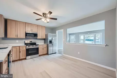 1200 Hillcreek Rd, Pasadena, MD 21122 photo 26