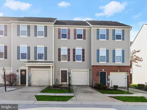 6816 Warfield St, Glen Burnie, MD 21060