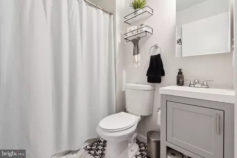Bath - 8536 Skipjack Pl, Pasadena, MD 21122 photo 1 of 2