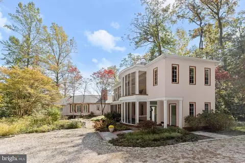 1623 St Giles Rd, Gibson Island, MD 21056