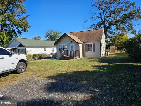 Other - 7611 Paradise Beach Rd, Pasadena, MD 21122 photo 3 of 6