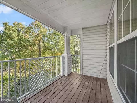 2440 Blue Spring Ct #302, Odenton, MD 21113 photo 7