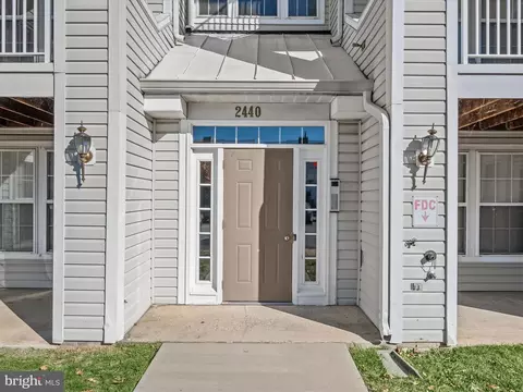 2440 Blue Spring Ct #302, Odenton, MD 21113 photo 8