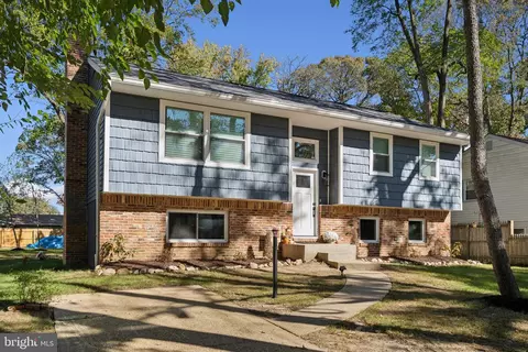 444 Community Rd, Severna Park, MD 21146