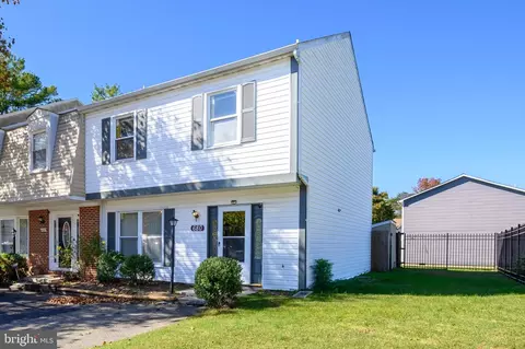 680 Greenbriar Ln, Annapolis, MD 21401