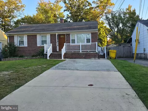 709 Seagrove Rd, Glen Burnie, MD 21060