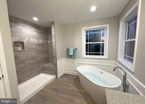 Bath - Undisclosed, Arnold, MD 21012 photo 2 of 2