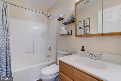 695 209th St, Pasadena, MD 21122 photo 29