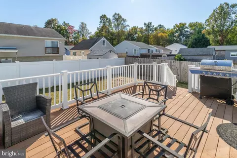 695 209th St, Pasadena, MD 21122 photo 19