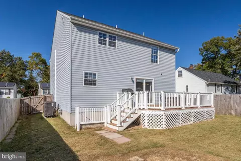 695 209th St, Pasadena, MD 21122 photo 39