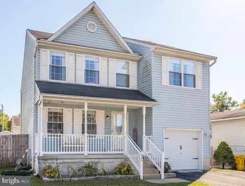 695 209th St, Pasadena, MD 21122 photo 3