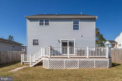 695 209th St, Pasadena, MD 21122 photo 38