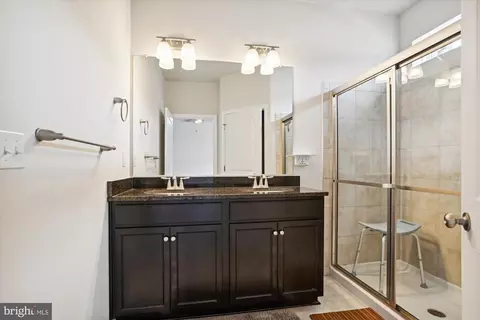 Bath - 312 Bright Light Ct, Edgewater, MD 21037 photo 2 of 3