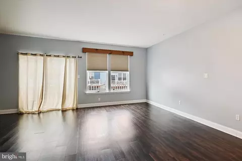 Living - 312 Bright Light Ct, Edgewater, MD 21037 photo 1 of 3