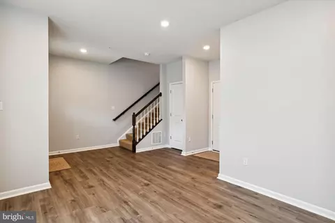 Other - 312 Bright Light Ct, Edgewater, MD 21037 photo 8 of 17