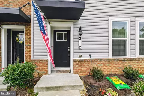 Exterior - 312 Bright Light Ct, Edgewater, MD 21037 photo 3 of 9