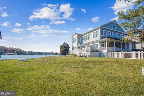 1125 Brice Dr, Edgewater, MD 21037