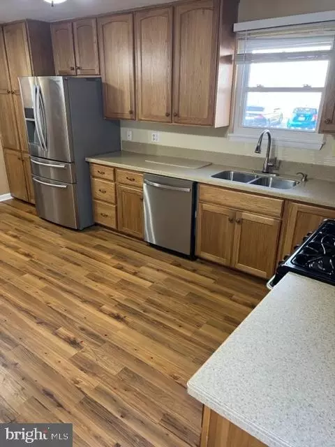 7841 Outing Ave, Pasadena, MD 21122 photo 2