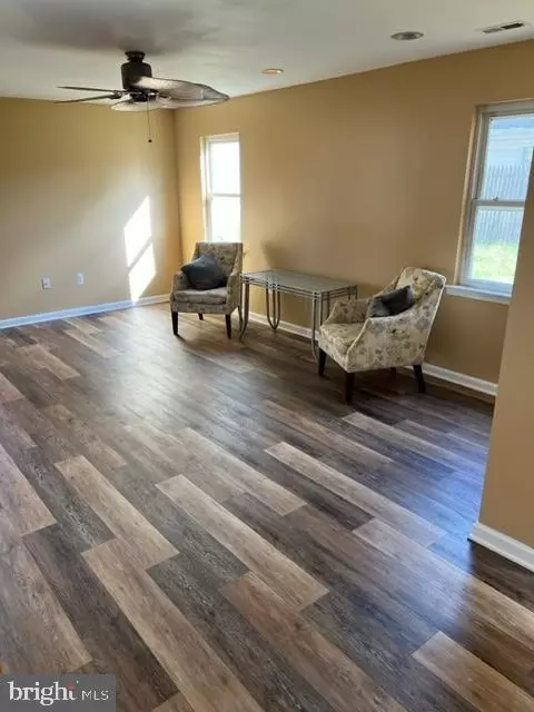 7841 Outing Ave, Pasadena, MD 21122 photo 9