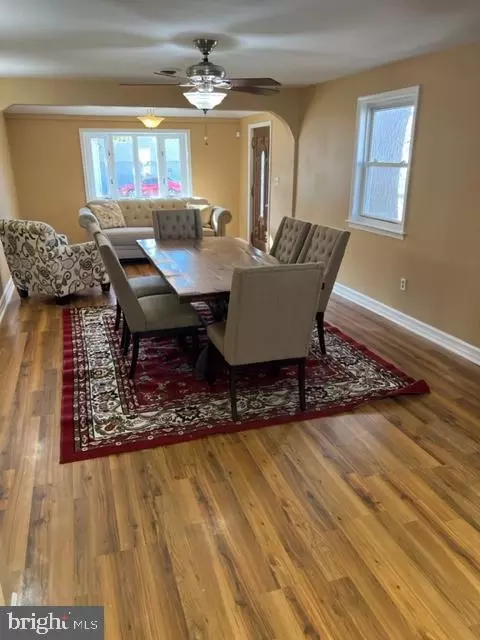 7841 Outing Ave, Pasadena, MD 21122 photo 4