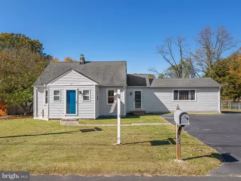 12 Disney Ave, Pasadena, MD 21122 photo 38