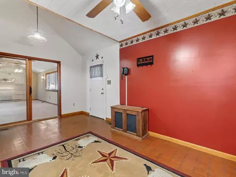12 Disney Ave, Pasadena, MD 21122 photo 14