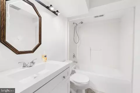 Bath - 7520 Cranberry Ct, Hanover, MD 21076 photo 1 of 2