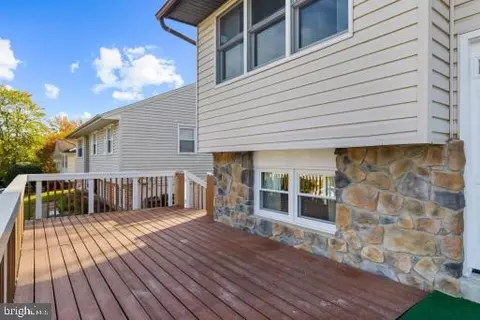 Exterior - 7520 Cranberry Ct, Hanover, MD 21076 photo 6 of 6