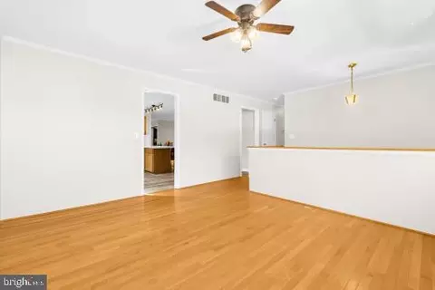 Living - 7520 Cranberry Ct, Hanover, MD 21076 photo 2 of 3