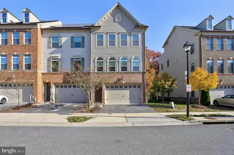 2716 Prospect Hill Dr, Hanover, MD 21076
