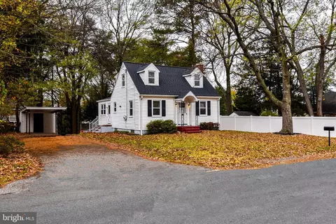 500 Dogwood Dr, Glen Burnie, MD 21061